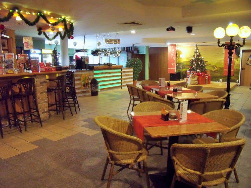 Euroville Jugend- Und Sporthotel ناومبورغ المظهر الخارجي الصورة